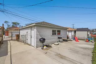 5322 S 72nd Ct, Summit, IL 60501 - Photo 14