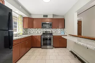 5322 S 72nd Ct, Summit, IL 60501 - Photo 6