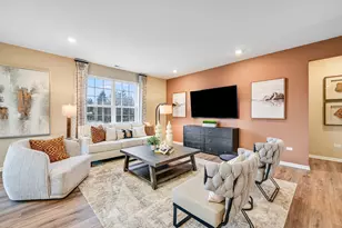 7606 Blueblossom Ln, Joliet, IL 60431 - Photo 4