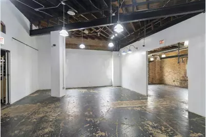 2950 W Fullerton Avenue, Chicago, IL 60647 - Photo 4
