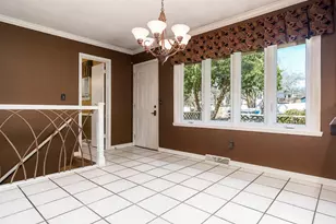 6074 Abington Dr, Rockford, IL 61109 - Photo 10