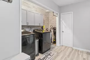 407 Greenfield Rd, Shorewood, IL 60404 - Photo 12