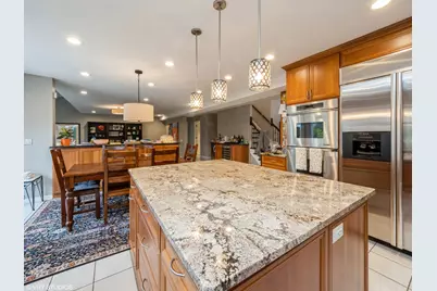 445 Blue Ash Drive, Buffalo Grove, IL 60089 - Photo 10