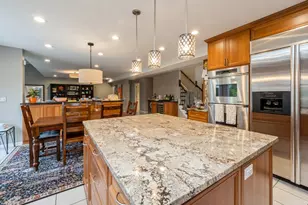 445 Blue Ash Dr, Buffalo Grove, IL 60089 - Photo 10