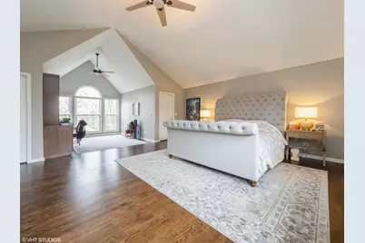 445 Blue Ash Drive, Buffalo Grove, IL 60089 - Photo 12