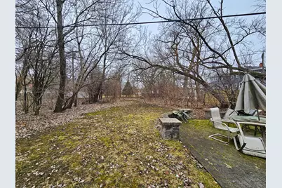 270 E Saint Charles Road, Elmhurst, IL 60126 - Photo 6