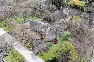 835 Timberline Dr, Glenview, IL 60025 - Photo 6