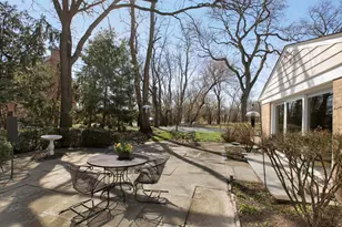 835 Timberline Dr, Glenview, IL 60025 - Photo 40