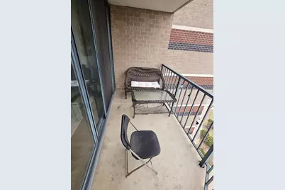 3660 N Lake Shore Drive #2205, Chicago, IL 60613 - Photo 14