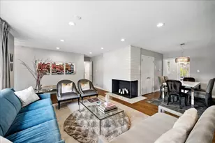912 Hunter Rd, Wilmette, IL 60091 - Photo 4