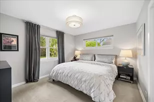 912 Hunter Rd, Wilmette, IL 60091 - Photo 20
