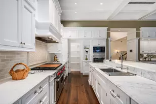 446 W Huron St, Chicago, IL 60654 - Photo 16