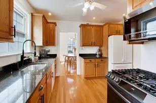 7531 Kolmar Ave, Skokie, IL 60076 - Photo 6
