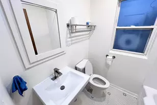 5833 W Peterson Ave, Chicago, IL 60646 - Photo 12