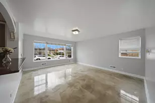 3853 W 83rd Pl, Chicago, IL 60652 - Photo 6