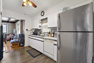 9041 Major Ave, Morton Grove, IL 60053 - Photo 8