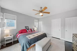 1016 W George St, Chicago, IL 60657 - Photo 12