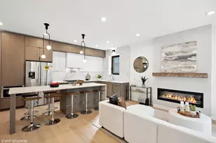 3035 N Sheffield Ave, Chicago, IL 60657 - Photo 4