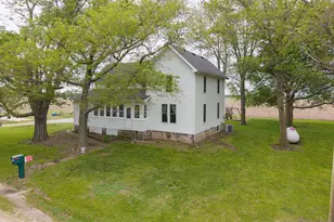 12610 N 1900 E Rd, Fairbury, IL 61739 - Photo 34