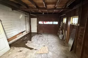 1939 E Spruce St, Kankakee, IL 60901 - Photo 12