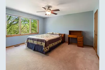 2772 Glendower Terrace, Elgin, IL 60124 - Photo 18