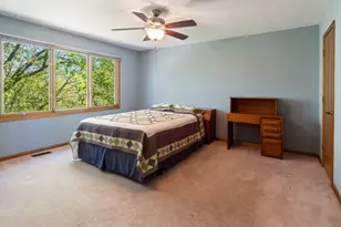 2772 Glendower Terrace, Elgin, IL 60124 - Photo 18