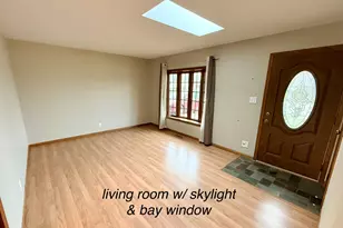 803 E Streamwood Blvd, Streamwood, IL 60107 - Photo 6