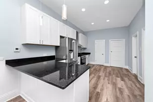 4329 S Wood St, Chicago, IL 60609 - Photo 4