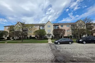 7902 Nagle Ave, Burbank, IL 60459 - Photo 2