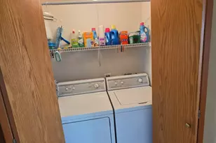 7902 Nagle Ave, Burbank, IL 60459 - Photo 24