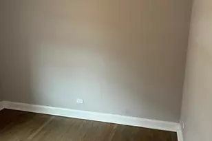 5440 N Campbell Ave, Chicago, IL 60625 - Photo 4