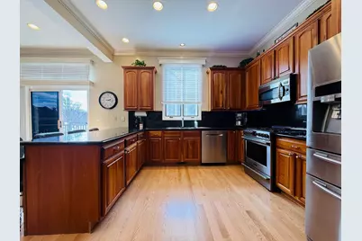 5426 N Kildare Avenue, Chicago, IL 60630 - Photo 6