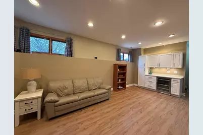 5426 N Kildare Avenue, Chicago, IL 60630 - Photo 18