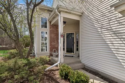 29676 N Environ Circle, Lake Bluff, IL 60044 - Photo 2