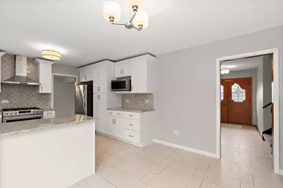 7440 W Manitoba Drive, Palos Heights, IL 60463 - Photo 10