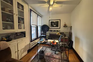 28W573 Stafford Pl, Warrenville, IL 60555 - Photo 8