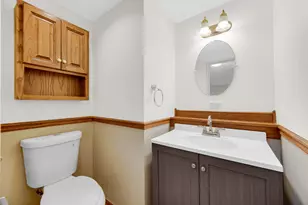 140 Leslie Ln, Bolingbrook, IL 60440 - Photo 10