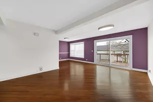 140 Leslie Ln, Bolingbrook, IL 60440 - Photo 6