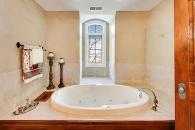 1420 W Longwood Drive, Bull Valley, IL 60098 - Photo 32