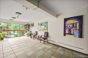 2222 S Stewart Ave, Lombard, IL 60148 - Photo 16