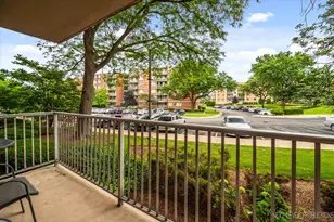 2222 S Stewart Ave, Lombard, IL 60148 - Photo 12