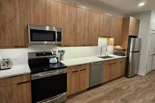 6457 S Rhodes Ave, Chicago, IL 60637 - Photo 2