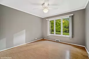 1720 Longvalley Rd, Glenview, IL 60025 - Photo 8