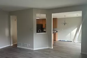 508 Metropolitan St, Aurora, IL 60502 - Photo 4