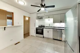 700 N Bruce Ln, Glenwood, IL 60425 - Photo 12