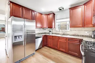 2714 Wesley Ave, Berwyn, IL 60402 - Photo 4