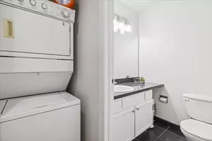 5817 Oakwood Dr, Lisle, IL 60532 - Photo 18