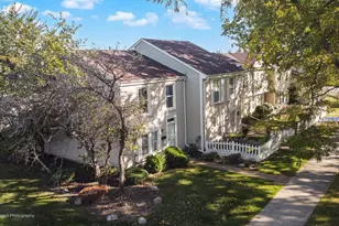 1201 Williamsburg Rd, Country Club Hills, IL 60478 - Photo 4