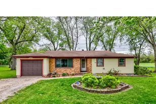 1907 Coalville Rd, Streator, IL 61364 - Photo 1