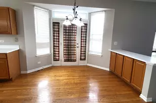 18392 Springwood Dr, Grayslake, IL 60030 - Photo 12